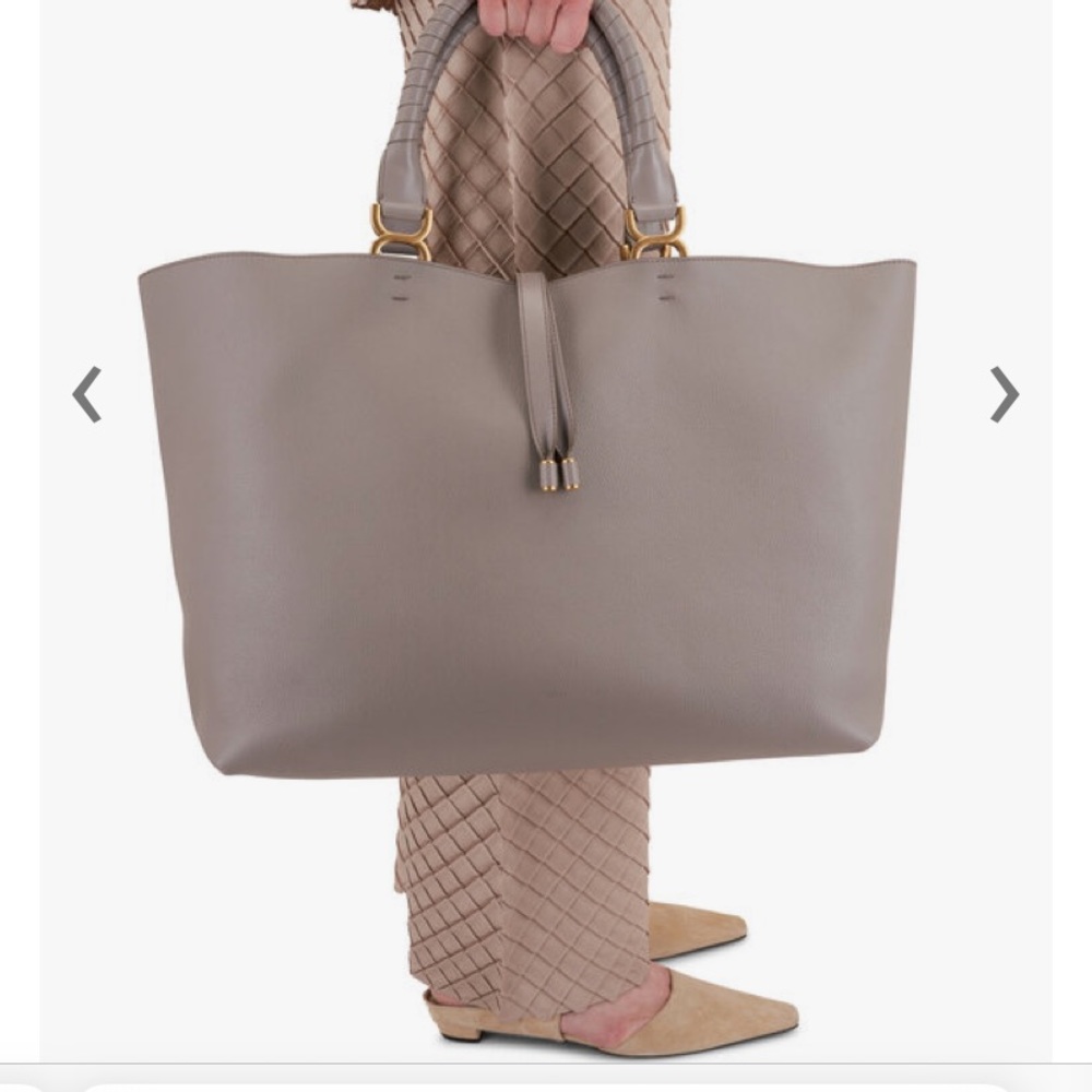CHLOÉ
Marcie Cashmere Gray Leather Large Tote Bag Retail
$2,190